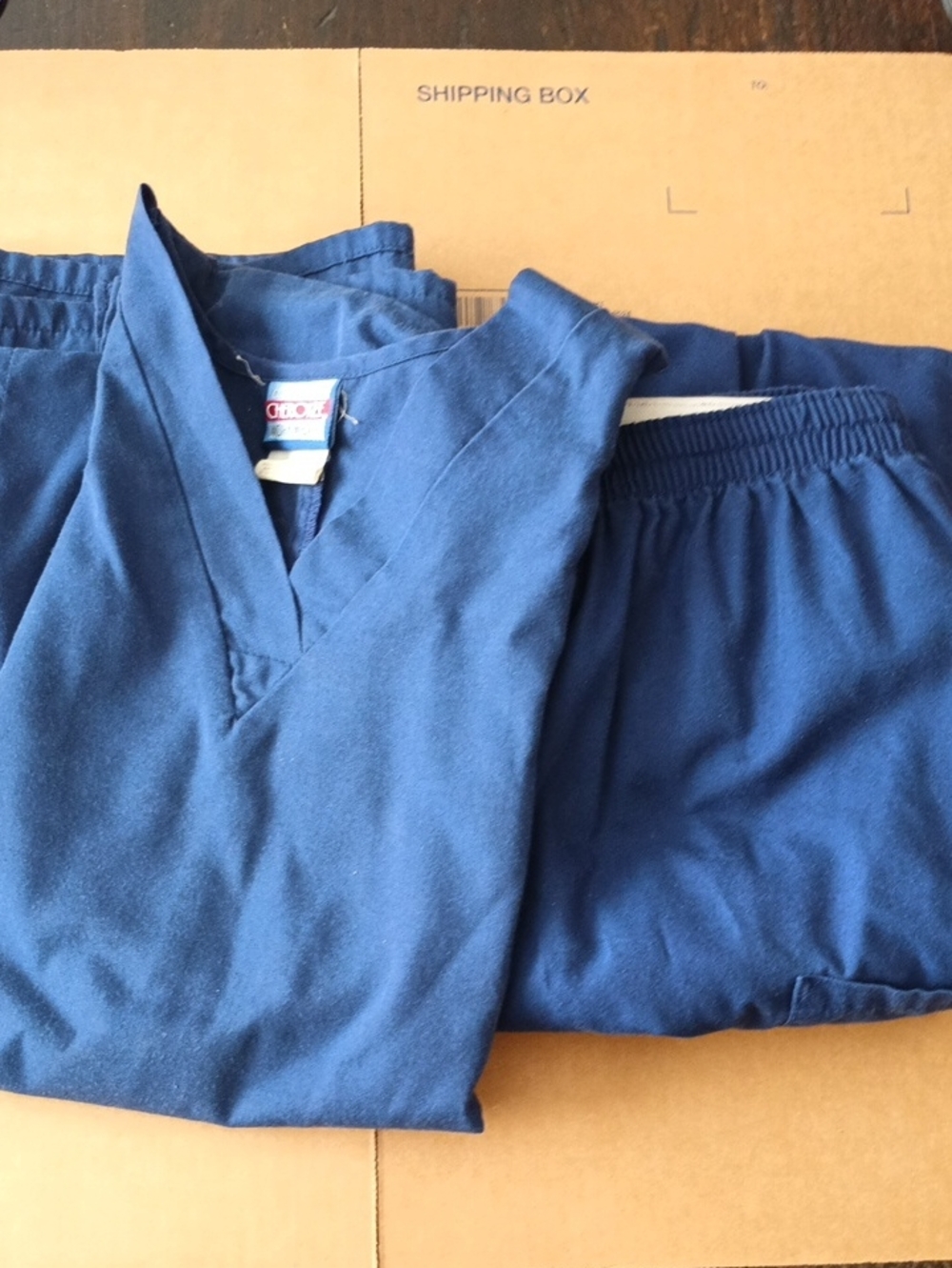 Cherokee Scrub Uniform